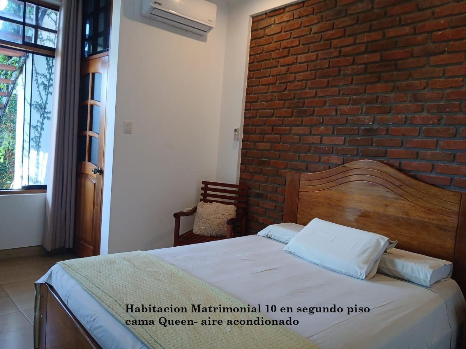 Alojamiento Familiar Custodia Tarapoto Eksteriør bilde